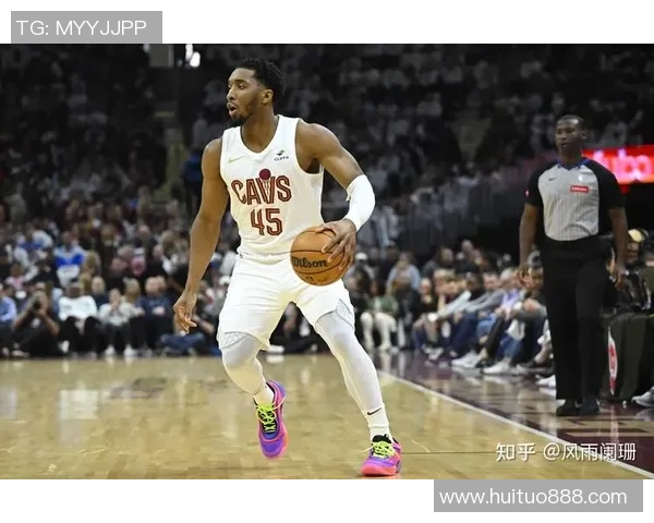 12月骑士对阵火箭精彩比赛录像回顾与分析全场亮点不容错过