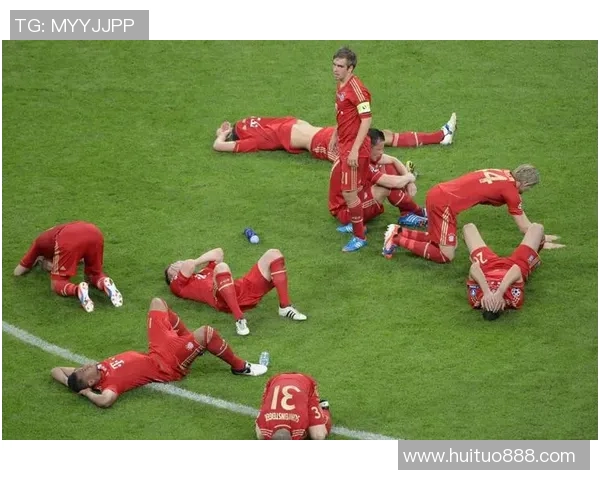 下哈特市与北惠灵顿的激烈对决展现足球魅力与团队精神