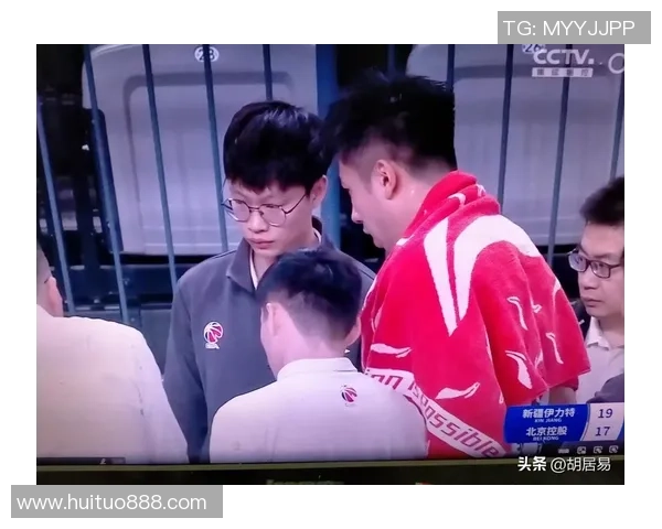 在线直播新疆队对阵同曦队争夺篮球赛季重要胜利的精彩对决