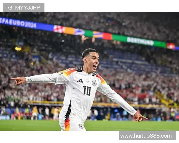 穆西亚拉的崛起之路：从青训天才到足球场上的新星