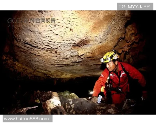 攀岩深度探秘西安攀岩队的战术布局与训练心得